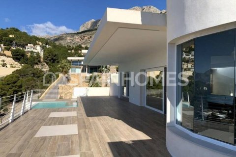 4 bedrooms Villa in Altea, Spain No. 25951 4