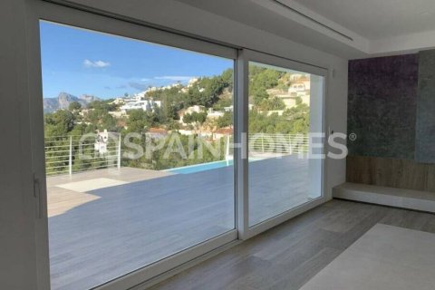 4 bedrooms Villa in Altea, Spain No. 25951 12