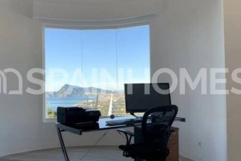 4 bedrooms Villa in Altea, Spain No. 25951 16