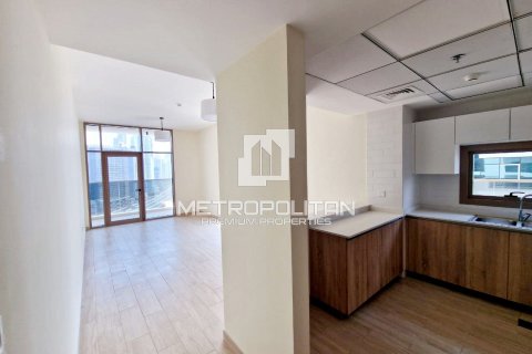 2 bedrooms Apartment in Business Bay, UAE No. 9109 4