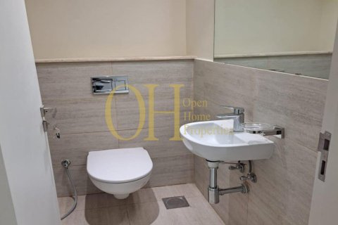 2 bedrooms Apartment in Oasis Residences, UAE No. 45860 10