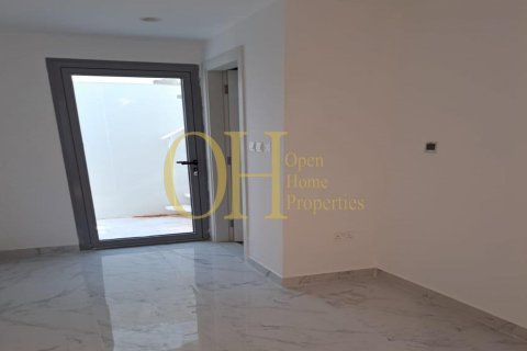 2 bedrooms Apartment in Oasis Residences, UAE No. 45860 5