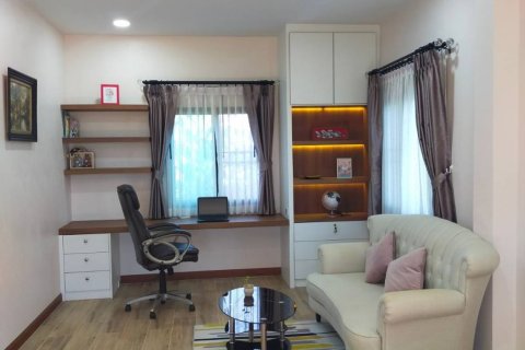 2 bedrooms House in Chiang Mai, Thailand No. 1404 18