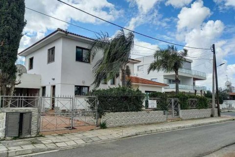 3 dormitorios House en Strovolos, Cyprus No. 72583 2