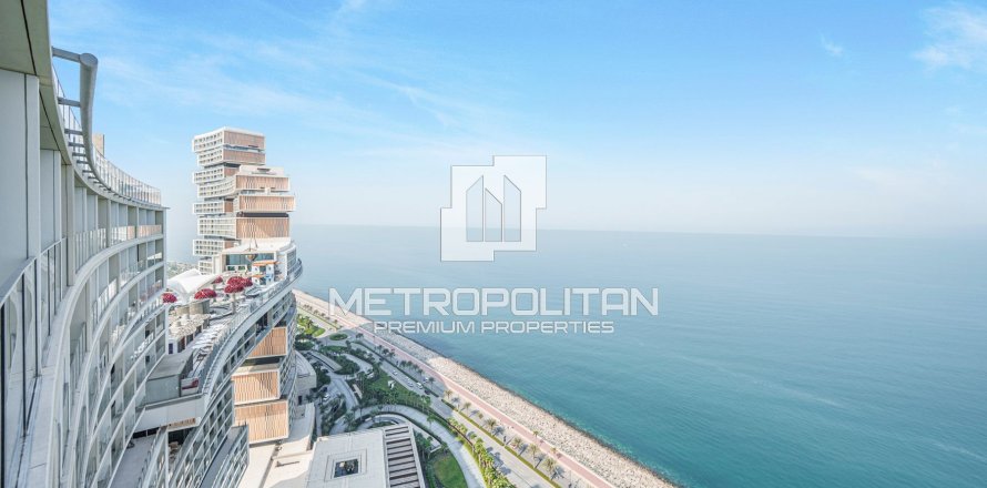 2 bedrooms Apartment in Palm Jumeirah, UAE No. 7640