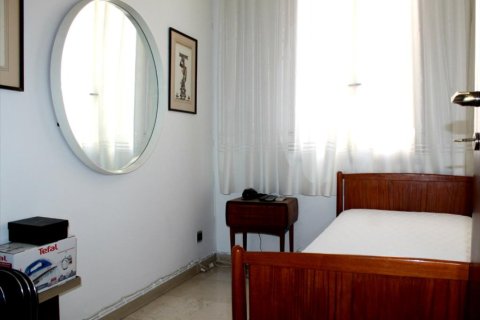 4 bedrooms Apartment in Athens, Greece No. 49879 12