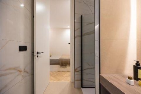 2 dormitorios Apartment en Madrid, Spain No. 27519 8