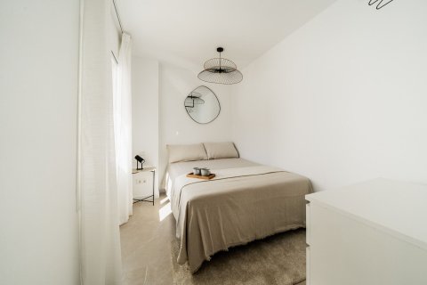 2 dormitorios Penthouse en Nueva Andalucía, Spain No. 27144 14