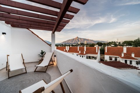 2 dormitorios Penthouse en Nueva Andalucía, Spain No. 27144 25