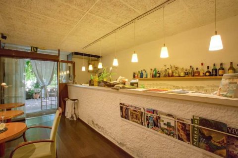 6 dormitorios Commercial property en Girona, Spain No. 25317 5