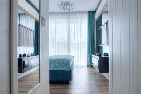 2 dormitorios Apartment en Budva, Montenegro No. 66792 16