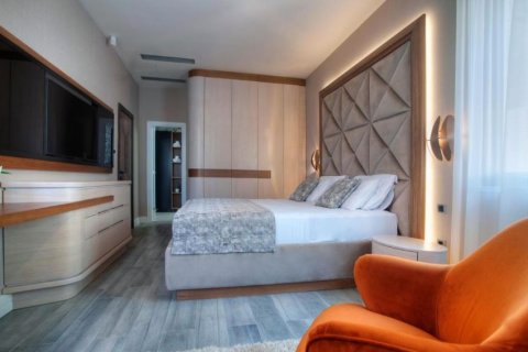 2 dormitorios Apartment en Budva, Montenegro No. 66792 20