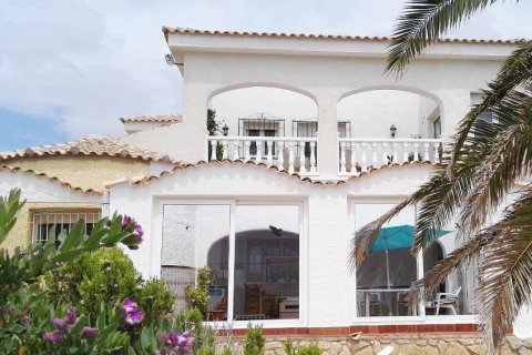 5 bedrooms Villa in El Campello, Spain No. 26124 2