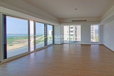 3 dormitorios Apartment en  Yas Island, UAE No. 3333 11