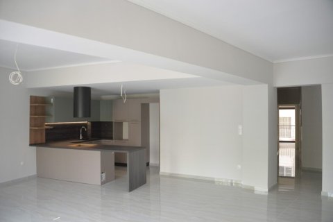 4 bedrooms Apartment in Thessaloniki, Greece No. 55470 1