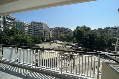 4 dormitorios Apartment en Thessaloniki, Greece No. 55470 10