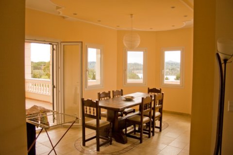 6 bedrooms Villa in Corfu, Greece No. 55468 8