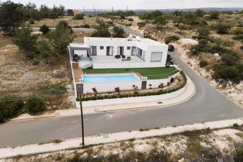 4 dormitorios House en Souni–Zanatzia, Cyprus No. 63129 4