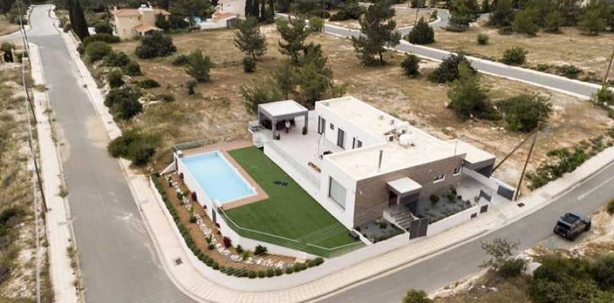 4 dormitorios House en Souni–Zanatzia, Cyprus No. 63129