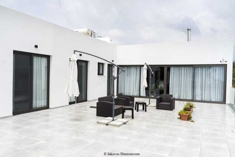 4 dormitorios House en Souni–Zanatzia, Cyprus No. 63129 2