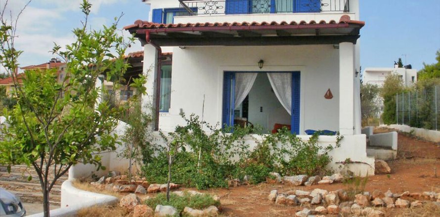 3 bedrooms Maisonette in Malesina, Greece No. 60089