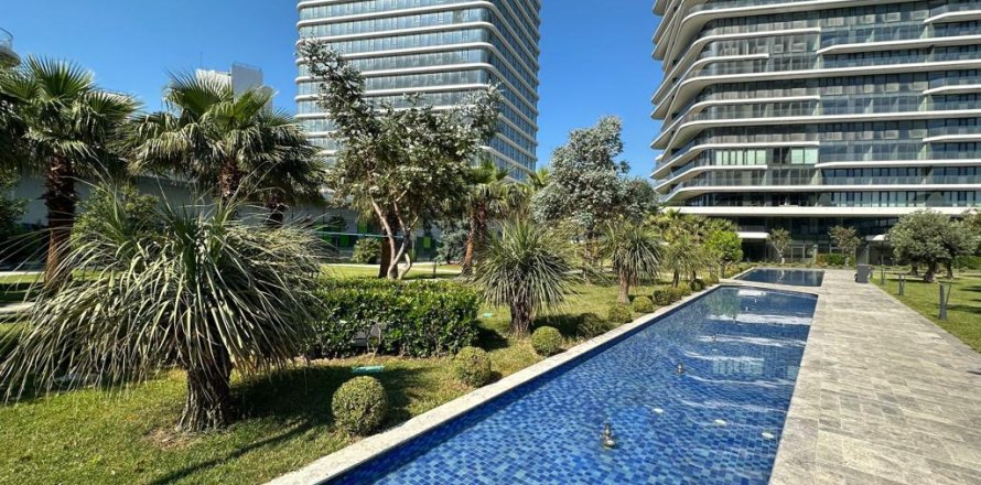 2+1 Apartment en Istanbul, Turkey No. 15814