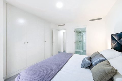 3 dormitorios Apartment en Estepona, Spain No. 27531 4