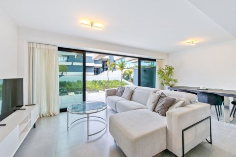 3 dormitorios Apartment en Estepona, Spain No. 27531 21