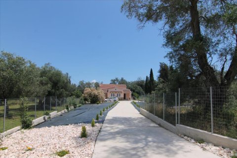 150m² House in Corfu, Greece No. 58055 2