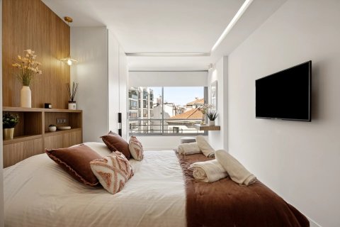 2 dormitorios Apartment en Cannes, France No. 68044 11