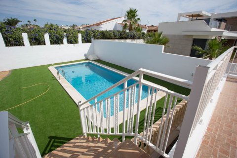 6 dormitorios Villa en Ciudad Quesada, Spain No. 26106 8