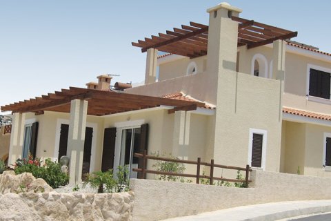 3 rooms Villa in Paphos, Cyprus No. 48212 1