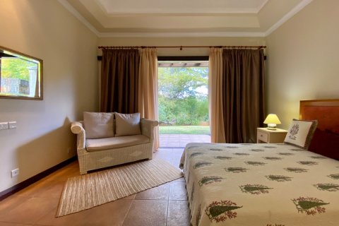 4 bedrooms Villa in Tamarin, Mauritius No. 60981 11