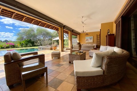 4 bedrooms Villa in Tamarin, Mauritius No. 60981 4