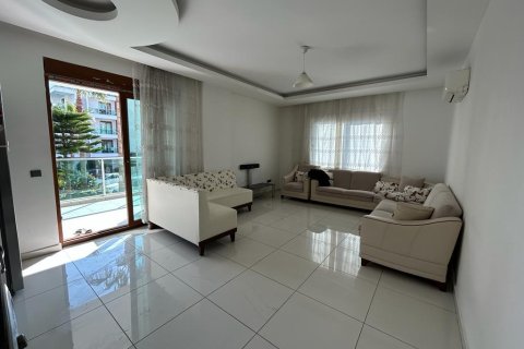 2+1 Apartment in Oba, Turkey No. 12068 5