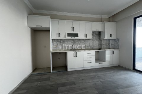 4+1 Apartment in Yomra, Turkey No. 11660 24