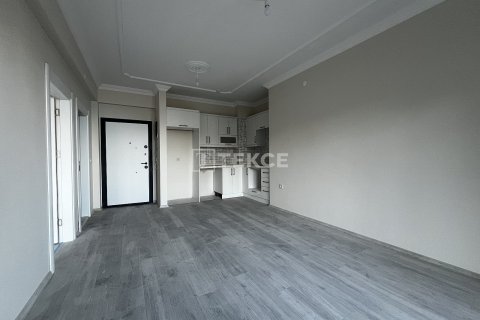 4+1 Apartment in Yomra, Turkey No. 11660 15