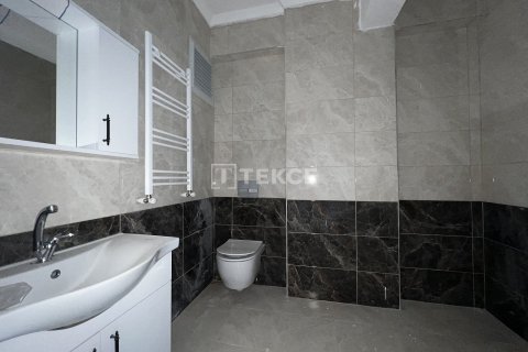 4+1 Apartment in Yomra, Turkey No. 11660 29