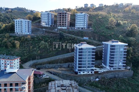 4+1 Apartment in Yomra, Turkey No. 11660 7