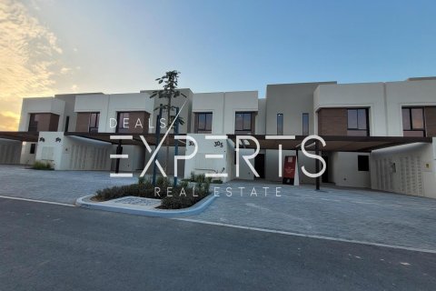 2 dormitorios Townhouse en  Yas Island, UAE No. 10112 21