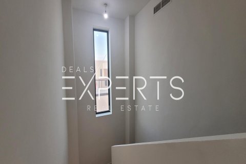 2 bedrooms Townhouse on the Yas Island, UAE No. 10112 6