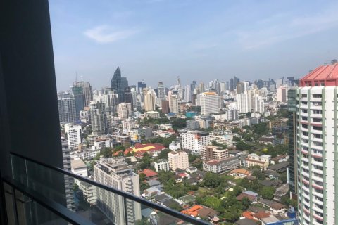 3 dormitorios Condominio  en Bangkok, Thailand No. 278 2