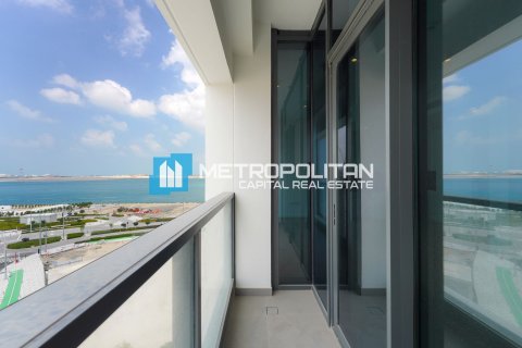 44.8m² Apartment in Al Reem Island, UAE No. 6649 6