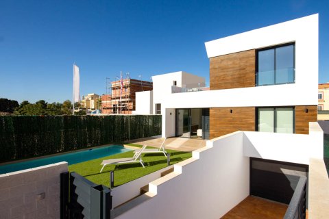 3 bedrooms Villa in El Campello, Spain No. 25975 10