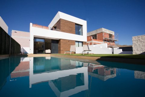 3 bedrooms Villa in El Campello, Spain No. 25975 1