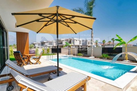 5 rooms Villa in Antalya, Turkey No. 13807 11