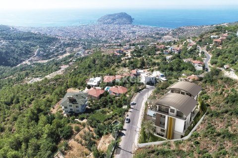 3+1 Apartment in Alanya, Turkey No. 16527 12