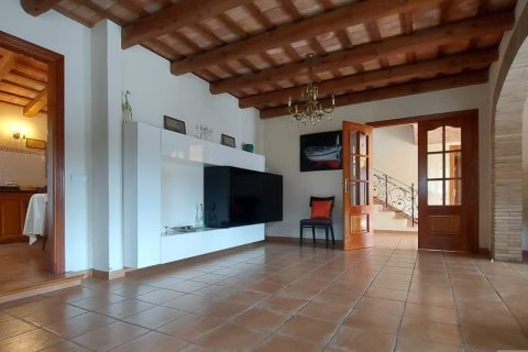 5 bedrooms House in Girona, Spain No. 25565 8