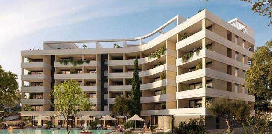 4 bedrooms Apartment in Agios Tychonas, Cyprus No. 43510