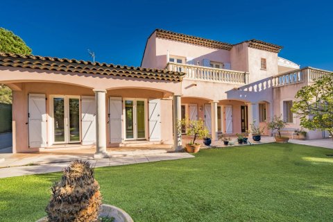 5 chambres Villa à Villefranche-sur-Mer, France No. 69230 6